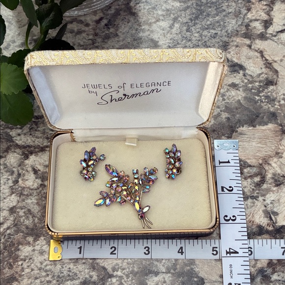 Signed SHERMAN Brooch & Earrings Set in Original Case; Aurora Borealis; Vintage - Picture 11 of 16